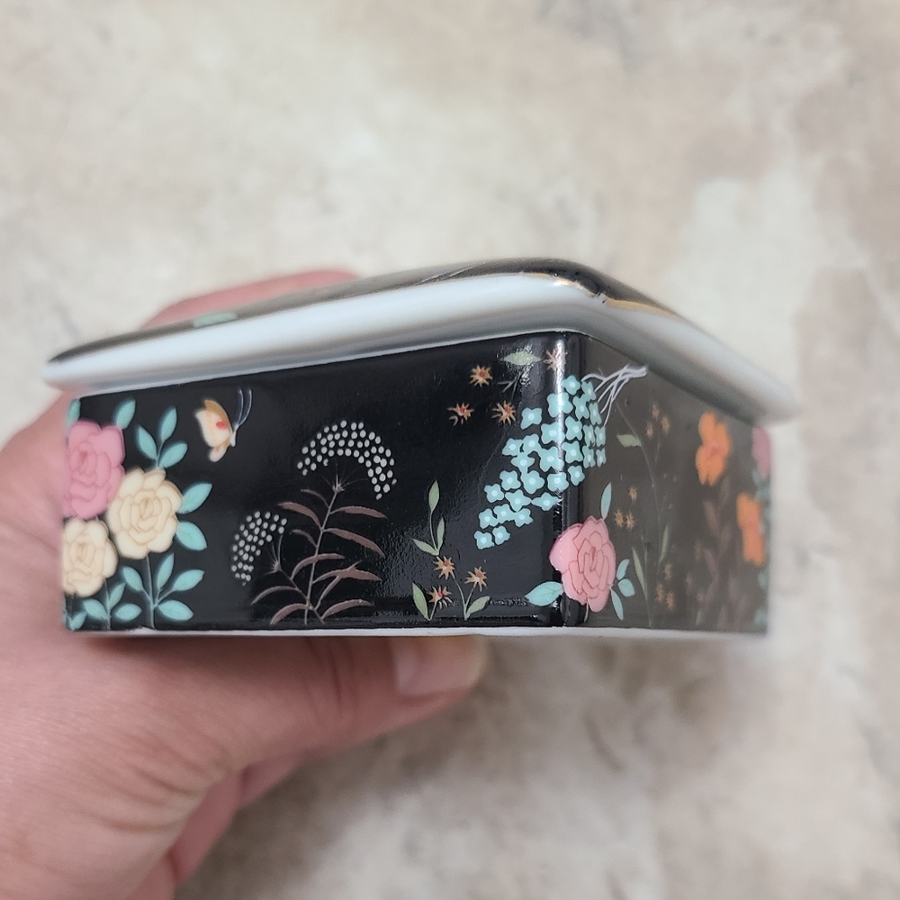 Vintage Floral Tabby Cat Porcelain Black Trinket Jewelry Box With Lid - Picture 5 of 8